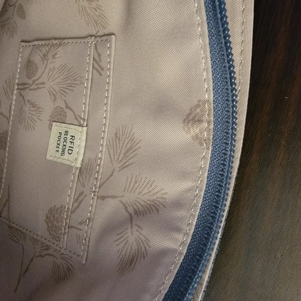 Haiku crossbody bag